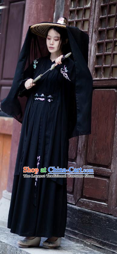 Chinese Traditional Ming Dynasty Swordswoman Hanfu Garment Ancient Female Assassin Costumes Black Cloak Blouse and Skirt Complete Set