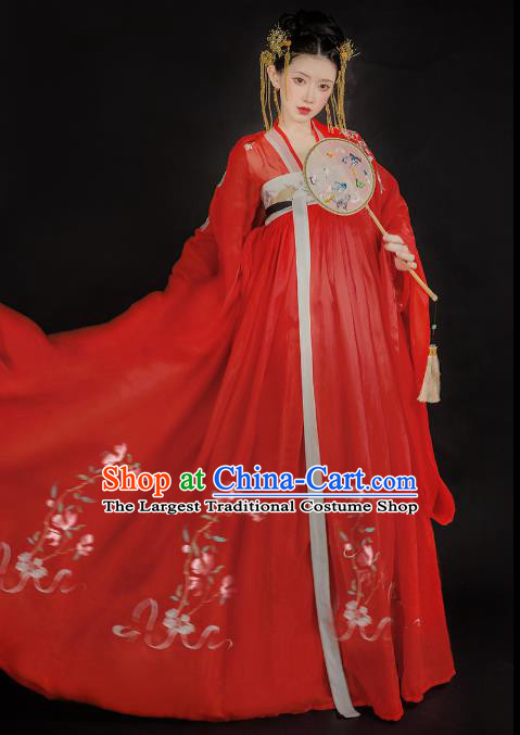 China Ancient Young Beauty Historical Clothing Traditional Tang Dynasty Wedding Costumes