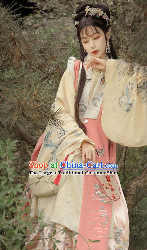 China Ancient Noble Woman Hanfu Dress Apparels Traditional Ming Dynasty Royal Princess Historical Clothing