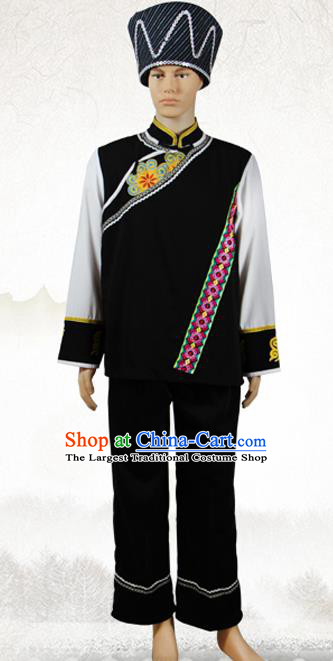 China Tu Nationality Folk Dance Costumes Qinghai Province Ethnic Minority Man Black Outfits Clothing and Hat