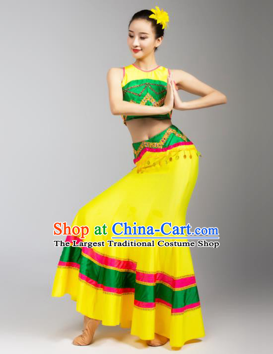 China Yunnan Ethnic Peacock Dance Yellow Dress Outfits Traditional Dai Nationality Woman Clothing