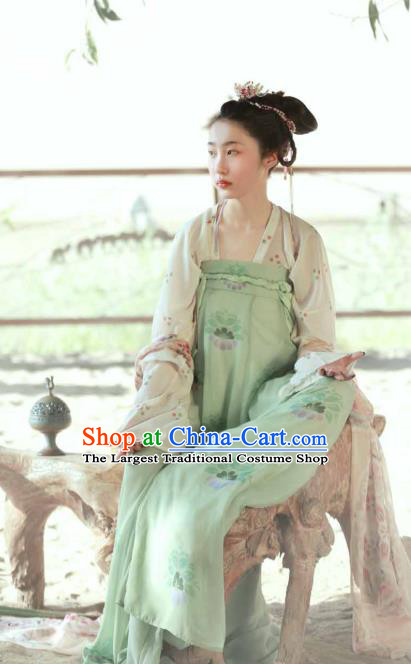 China Ancient Young Beauty Green Hanfu Dress Traditional Tang Dynasty Village Girl Historical Clothing