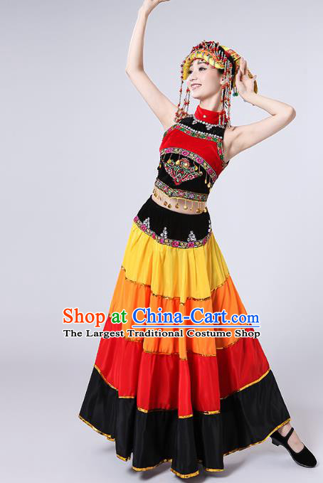 China Traditional Ethnic Clothing Liangshan Nationality Folk Dance Costumes Yi Minority Torch Festival Dress and Headwear