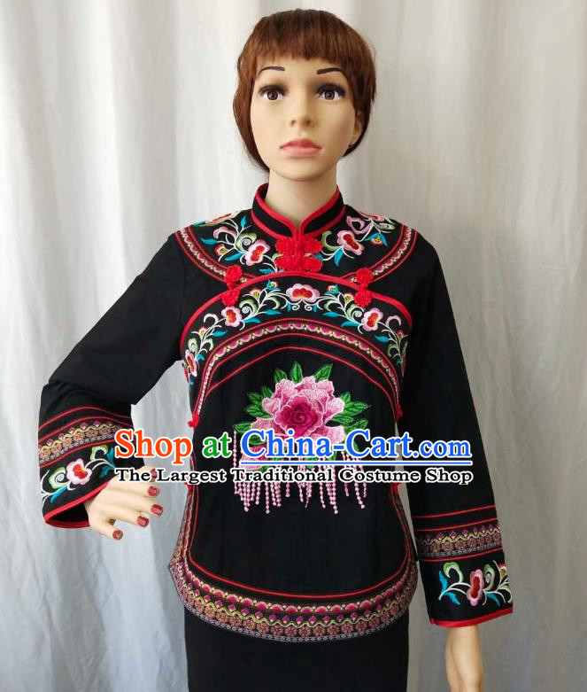 Chinese Guizhou Minority Embroidered Peony Black Shirt Clothing Puyi Nationality Blouse Bouyei Ethnic Woman Top Garment