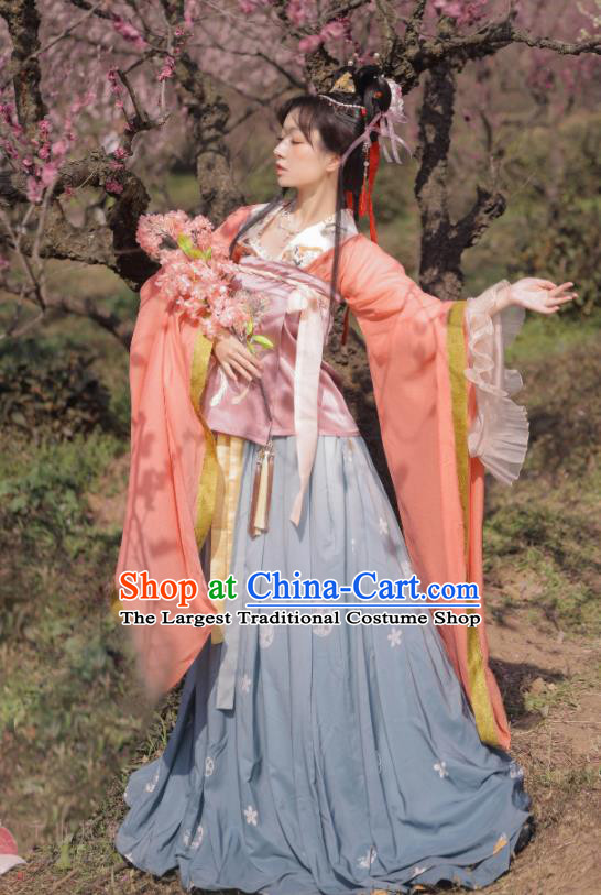 China Ancient Palace Princess Hanfu Dress Attires Southern and Northern Dynasties Young Beauty Garment Costumes Traditional Court Historical Clothing