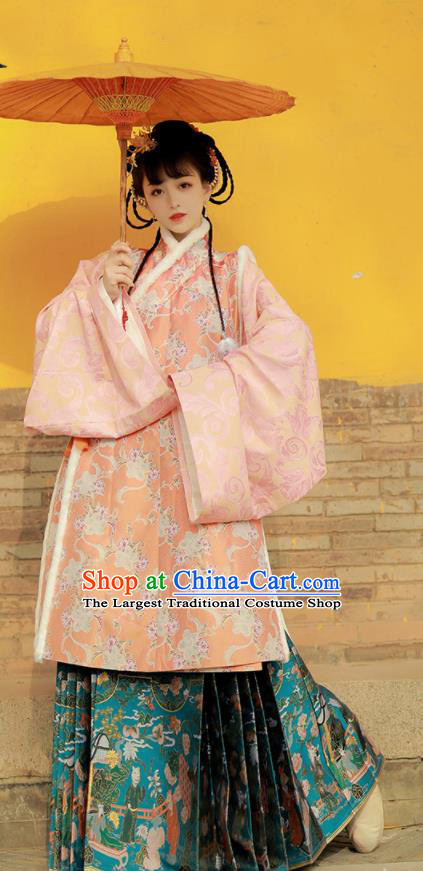 Chinese Traditional Noble Lady Hanfu Clothing Ancient Royal Princess Dress Garments Ming Dynasty Winter Historical Costumes