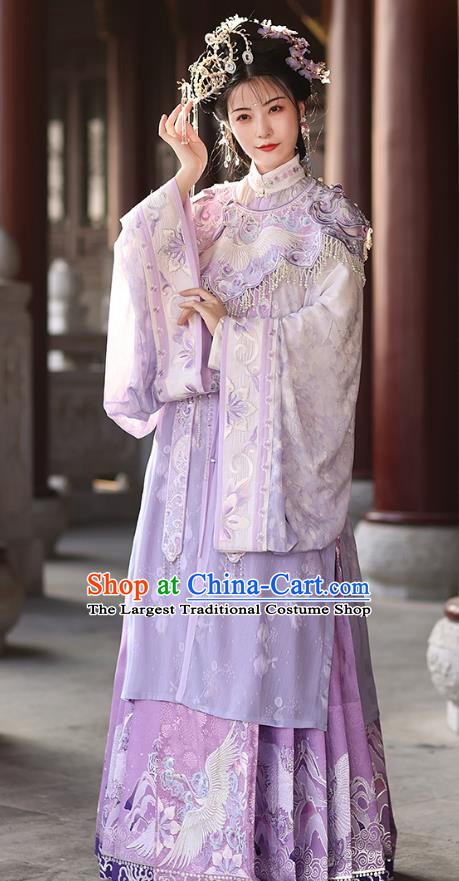 China Ming Dynasty Hanfu Lilac Long Blouse and Mamian Qun A Dream in Red Mansions Jia Tanchun Costumes